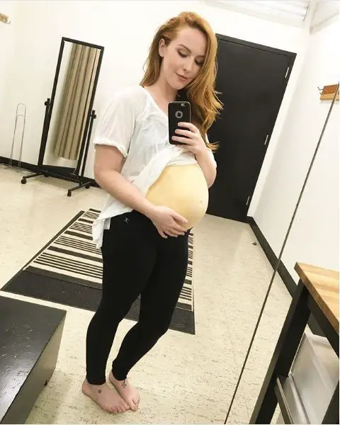 camryn-grimes-reveals-that-she-is-bisexual-insight-on-her-dating-life